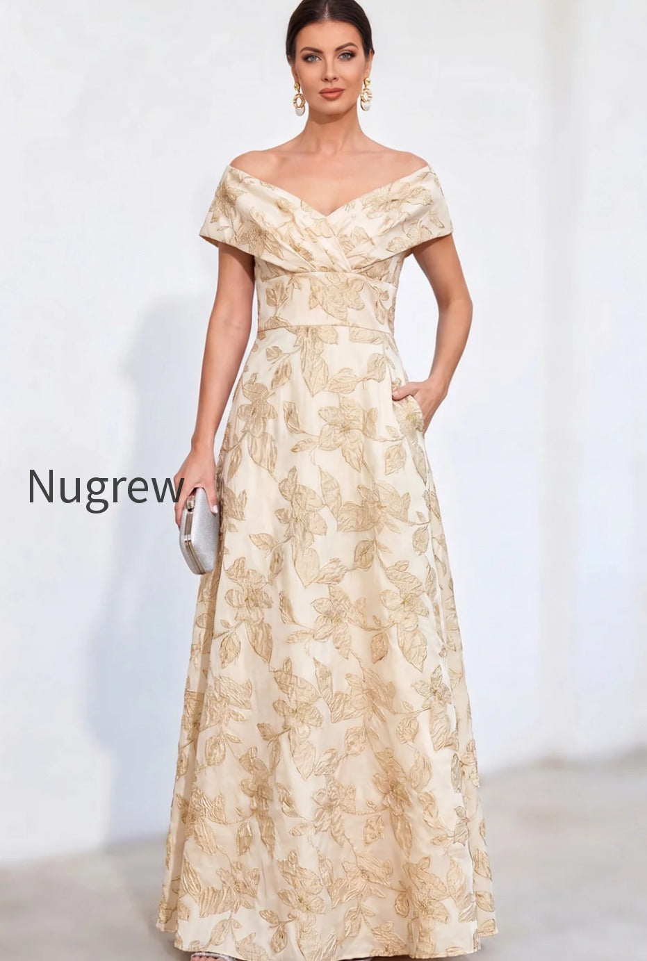jacquard-golden-off-the-shoulder-long-mother-of-the-bride-dress-with-pockets